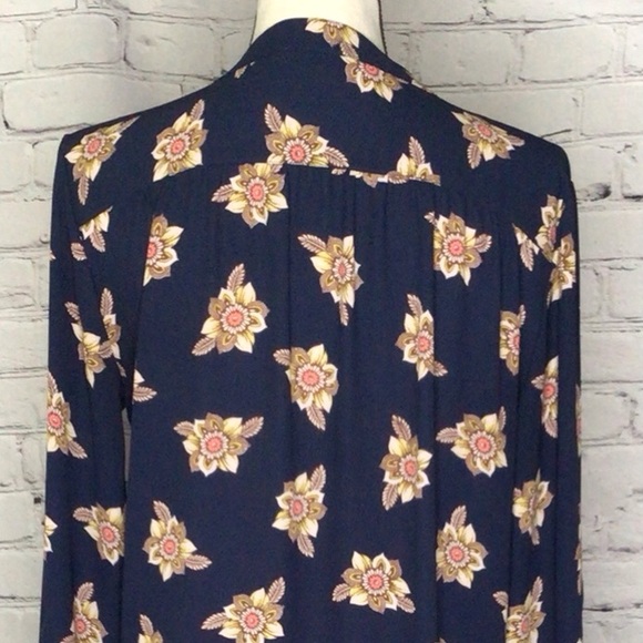 LOFT Navy Faraway Floral Split Neck Tunic Long Sleeve Roll Tab Pullover Small - Picture 10 of 16